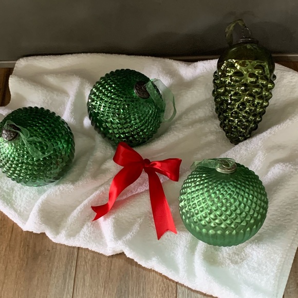 Other - Beautiful Glass Ornaments